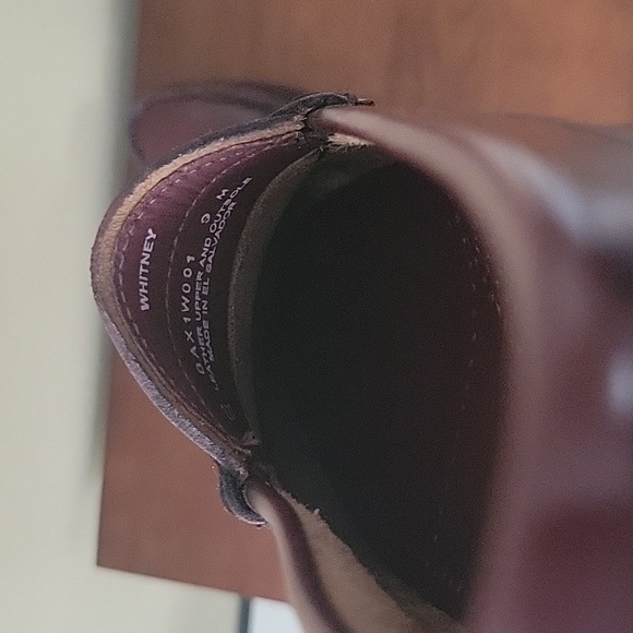 G.H. Bass Whitney Weejuns Loafers - Picture 7 of 7